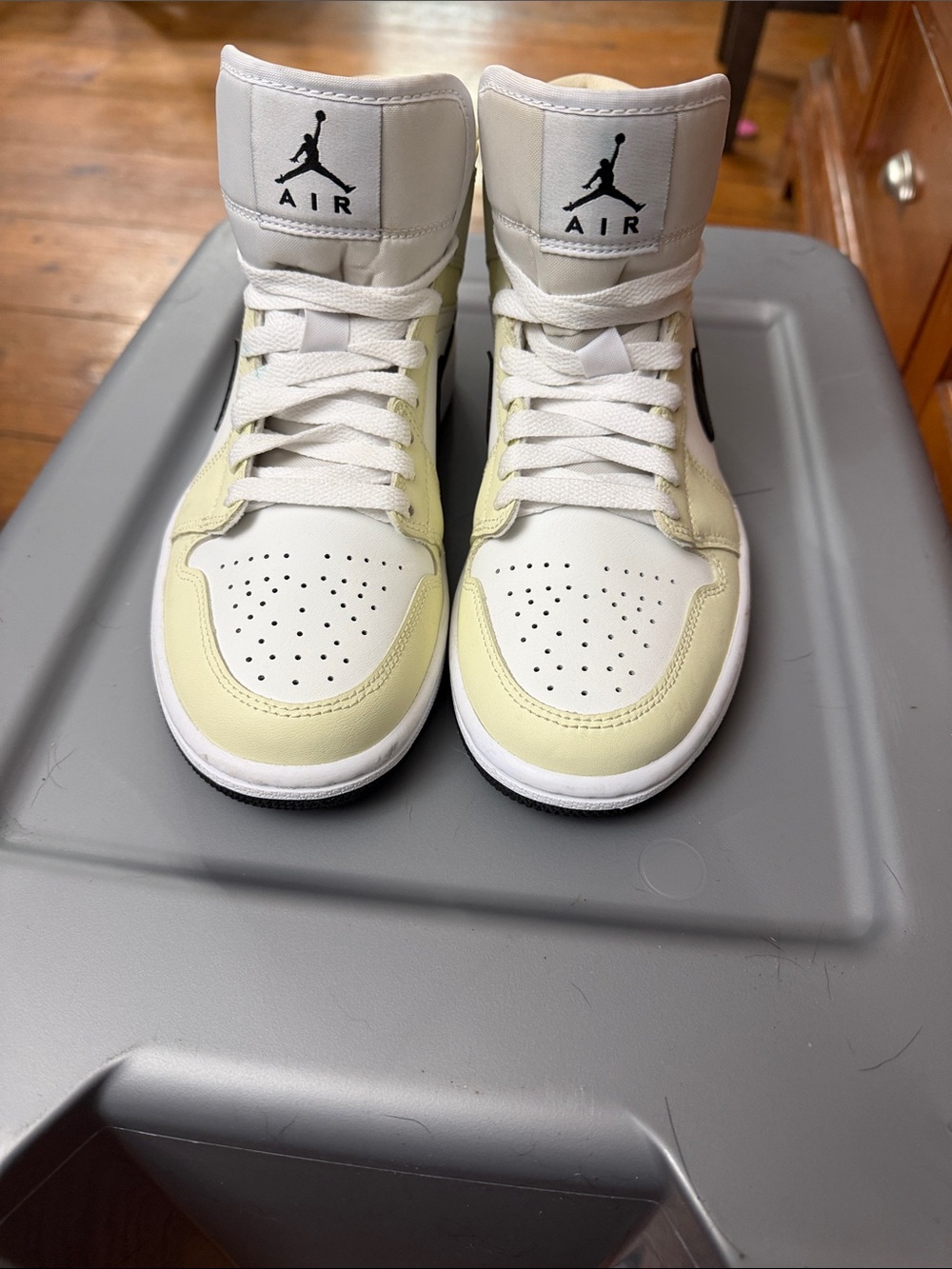 Nike Air Jordan women’s  High-Top Sneakers White and Light Yellow